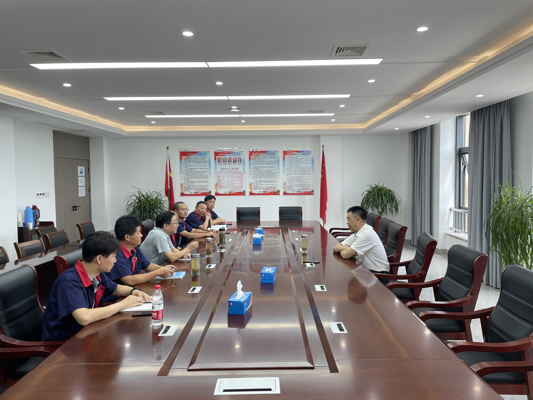 集團(tuán)公司黨委委員、總工程師周俊到公司調(diào)研 