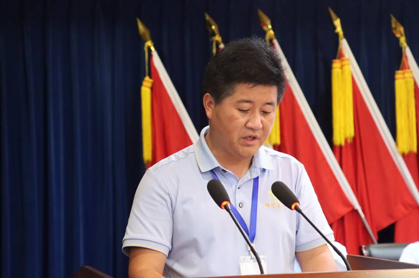 公司召開三屆一次職工代表會(huì)、三屆工會(huì)會(huì)員代表會(huì)